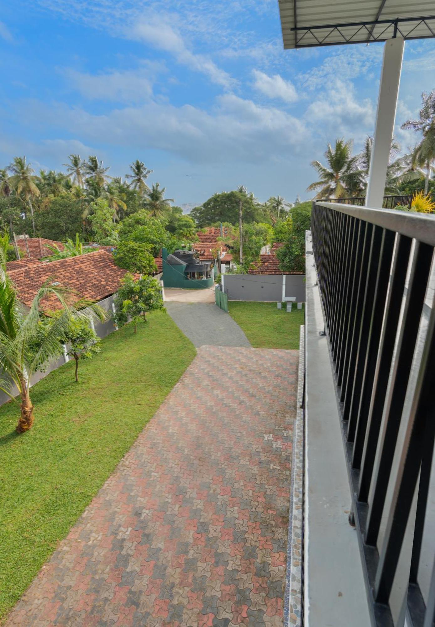 Lagoon Step Airport Transit Hotel Katunayake Exterior photo