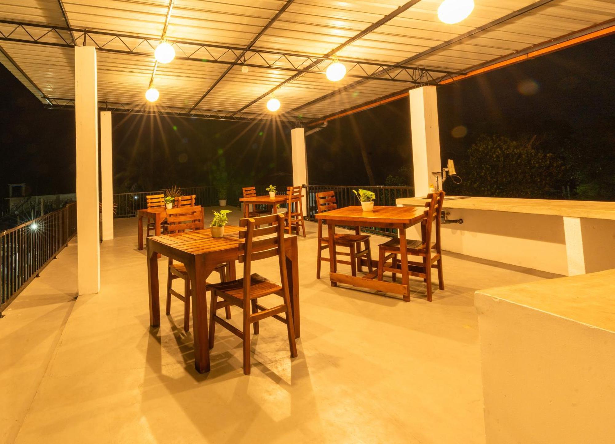 Lagoon Step Airport Transit Hotel Katunayake Exterior photo